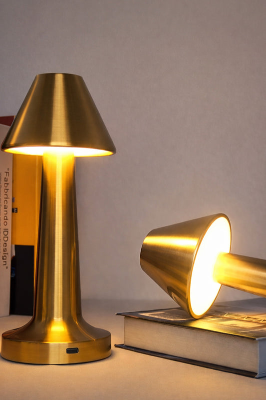 Minimalist Metal Şarjlı Masa Lambası - Dokunmatik 3 Renk Ayarlı Dekoratif Gece Lambası