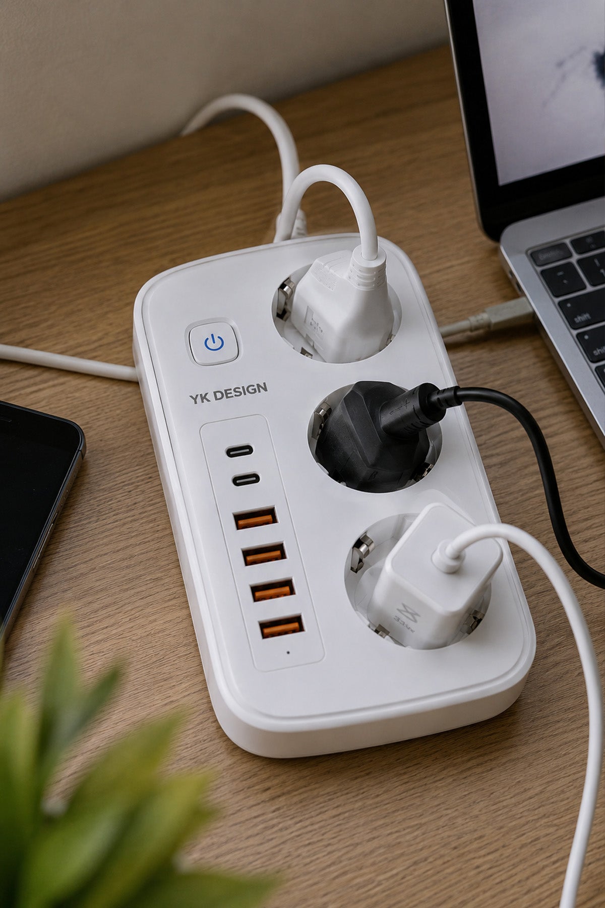 3'lü Priz 2 metre Kablolu - 4 USB - 2 Type-C Grup Priz Çoklayıcı Çocuk Koruma Priz 2m Kablo 2500W